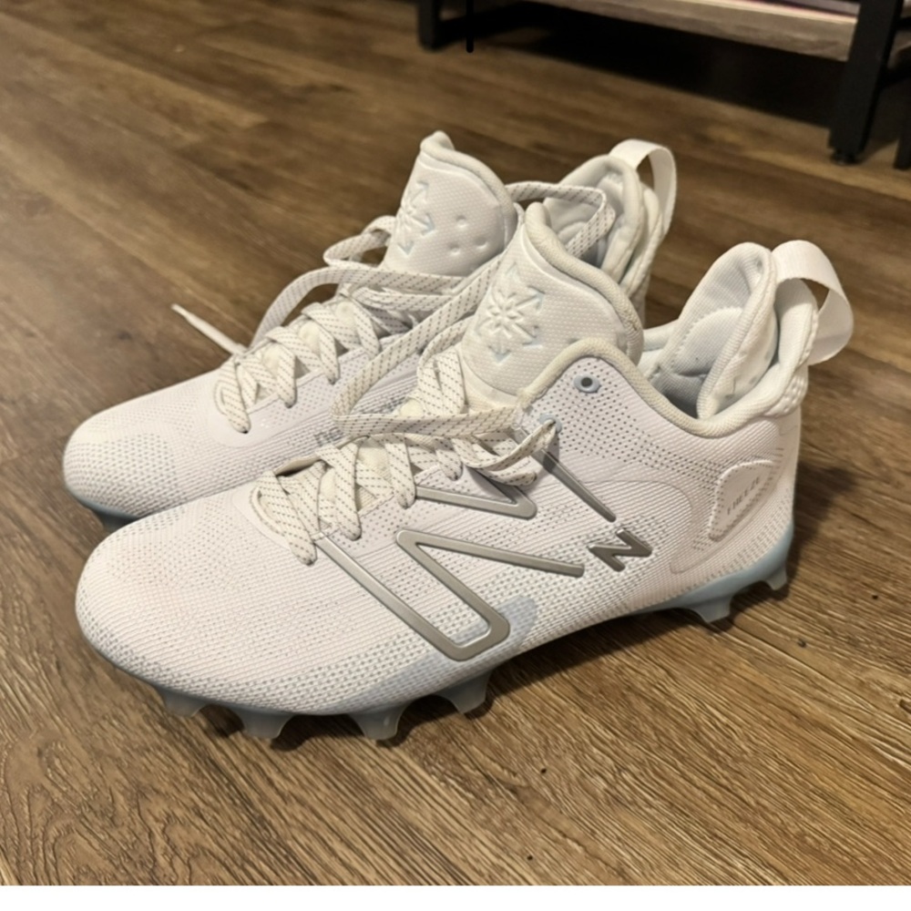 Men’s New Balance FreezeLX Mid Lacrosse Cleats